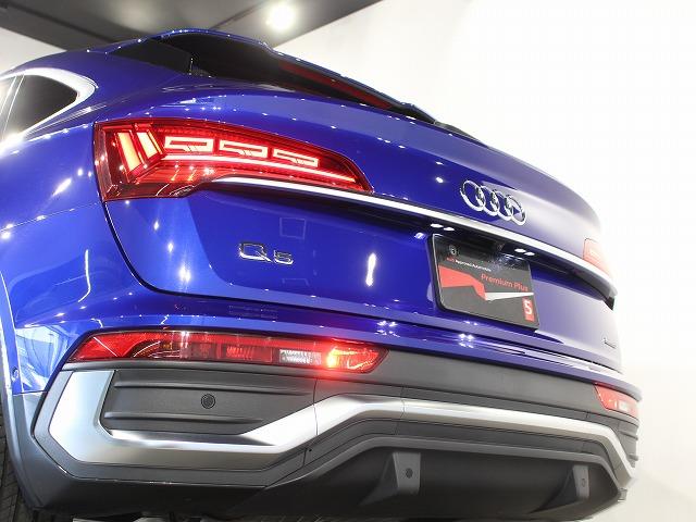 Ｑ５スポーツバック ４０ＴＤＩクワトロ　Ｓライン　マトリクスＯＬＥＤリヤコンビネーションライト／ダイナミックターンインディケーター　ファインナッパレザー　ダイヤモンドステッチ　アーティフィシャルインテリアレザー（19枚目）