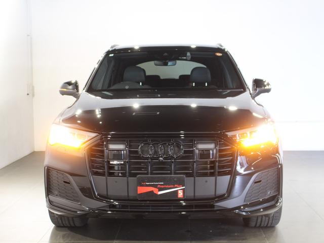 Ｑ７ ５０ＴＤＩクワトロ　Ｓライン　ブラック　Ａｕｄｉ　ｒｉｎｇｓ　＆ブラックスタイリングパッケージ　ルーフレール　（ブラック）　　ＨＤマトリクスＬＥＤヘッドライトＡｕｄｉレーザーライトパッケージ　　ブラック　Ａｕｄｉ　ｒｉｎｇｓ（9枚目）