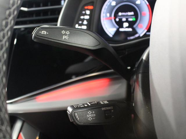 Ｑ７ ５０ＴＤＩクワトロ　Ｓライン　ブラック　Ａｕｄｉ　ｒｉｎｇｓ　＆ブラックスタイリングパッケージ　ルーフレール　（ブラック）　　ＨＤマトリクスＬＥＤヘッドライトＡｕｄｉレーザーライトパッケージ　　ブラック　Ａｕｄｉ　ｒｉｎｇｓ（20枚目）