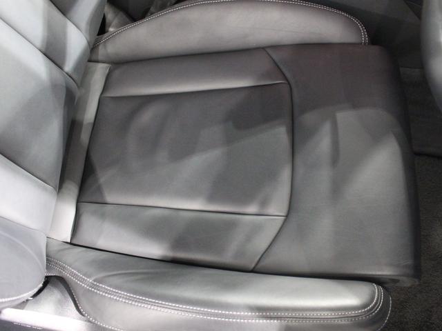 Ｑ７ ５０ＴＤＩクワトロ　Ｓライン　ブラック　Ａｕｄｉ　ｒｉｎｇｓ　＆ブラックスタイリングパッケージ　ルーフレール　（ブラック）　　ＨＤマトリクスＬＥＤヘッドライトＡｕｄｉレーザーライトパッケージ　　ブラック　Ａｕｄｉ　ｒｉｎｇｓ（54枚目）