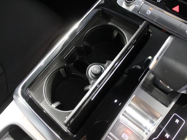 Ｑ７ ５０ＴＤＩクワトロ　Ｓライン　ブラック　Ａｕｄｉ　ｒｉｎｇｓ　＆ブラックスタイリングパッケージ　ルーフレール　（ブラック）　　ＨＤマトリクスＬＥＤヘッドライトＡｕｄｉレーザーライトパッケージ　　ブラック　Ａｕｄｉ　ｒｉｎｇｓ（73枚目）