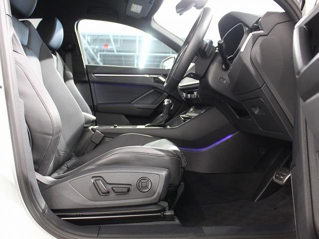 Ｑ３スポーツバック ３５ＴＦＳＩ　Ｓライン　スマートフォンインターフェース　パーシャルレザー　全方位カメラサラウンドビュー　グレイシアホワイトメタリック　電動テールゲート　ＬＥＤヘッドライト（53枚目）