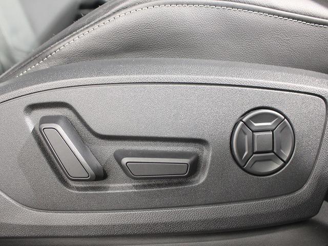Ｑ３スポーツバック ３５ＴＦＳＩ　Ｓライン　スマートフォンインターフェース　パーシャルレザー　全方位カメラサラウンドビュー　グレイシアホワイトメタリック　電動テールゲート　ＬＥＤヘッドライト（59枚目）