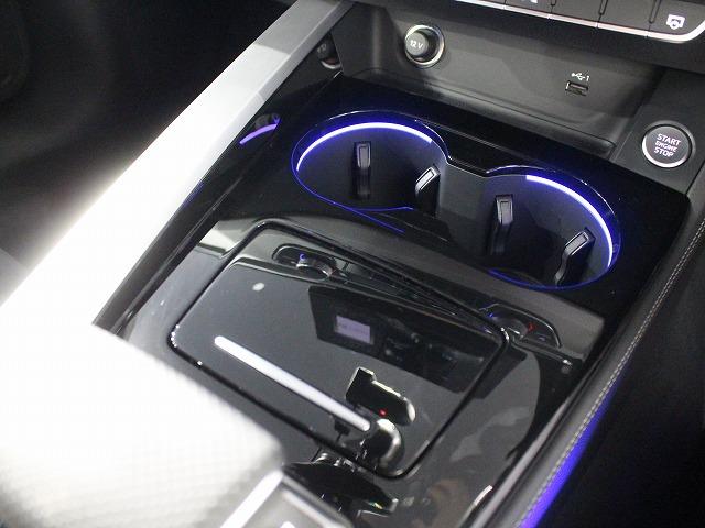 Ａ５スポーツバック ４０ＴＤＩクワトロ　Ｓライン　マトリクスＬＥＤヘッドライト　Ａｕｄｉレーザーライトパッケージ　ＴＶチューナー　サラウンドビューカメラ／パークアシスト　　アルミホイール　マルチスポークデザインコントラストグレー　８．５Ｊｘ１９（30枚目）