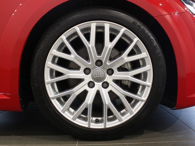 ＴＴクーペ ４０ＴＦＳＩ　認定中古車　Ｓ　ｌｉｎｅ　パッケージ　クルーズコントロール　コンフォートパッケージ　マトリクスＬＥＤヘッドライト（18枚目）