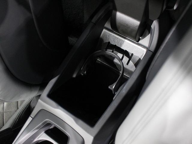 ＴＴクーペ ４０ＴＦＳＩ　認定中古車　Ｓ　ｌｉｎｅ　パッケージ　クルーズコントロール　コンフォートパッケージ　マトリクスＬＥＤヘッドライト（30枚目）