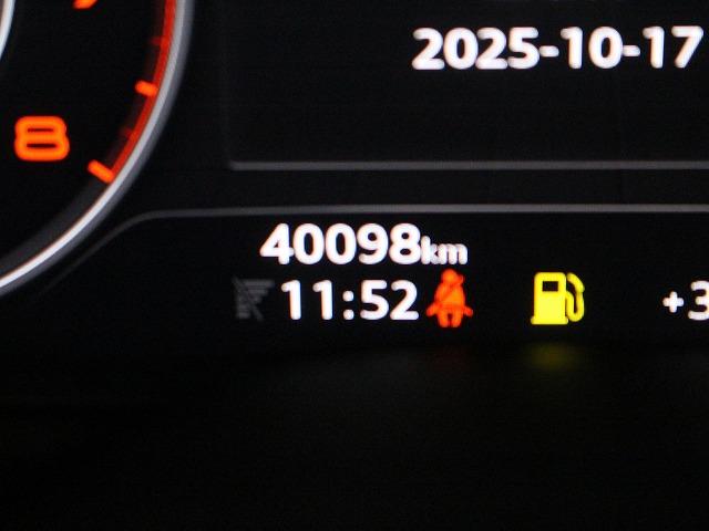 ＴＴクーペ ４０ＴＦＳＩ　認定中古車　Ｓ　ｌｉｎｅ　パッケージ　クルーズコントロール　コンフォートパッケージ　マトリクスＬＥＤヘッドライト（42枚目）