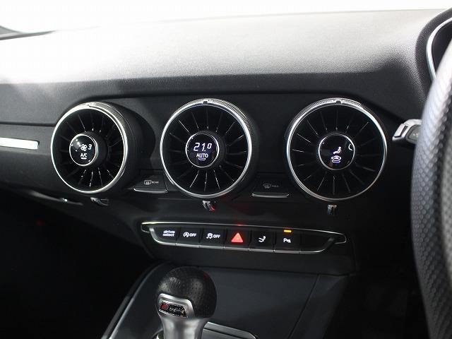 ＴＴクーペ ４０ＴＦＳＩ　認定中古車　Ｓ　ｌｉｎｅ　パッケージ　クルーズコントロール　コンフォートパッケージ　マトリクスＬＥＤヘッドライト（50枚目）