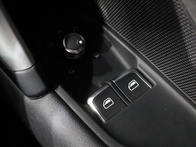 ＴＴクーペ ４０ＴＦＳＩ　認定中古車　Ｓ　ｌｉｎｅ　パッケージ　クルーズコントロール　コンフォートパッケージ　マトリクスＬＥＤヘッドライト（68枚目）