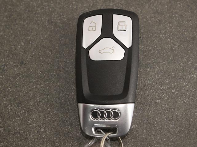 ＴＴクーペ ４０ＴＦＳＩ　認定中古車　Ｓ　ｌｉｎｅ　パッケージ　クルーズコントロール　コンフォートパッケージ　マトリクスＬＥＤヘッドライト（70枚目）