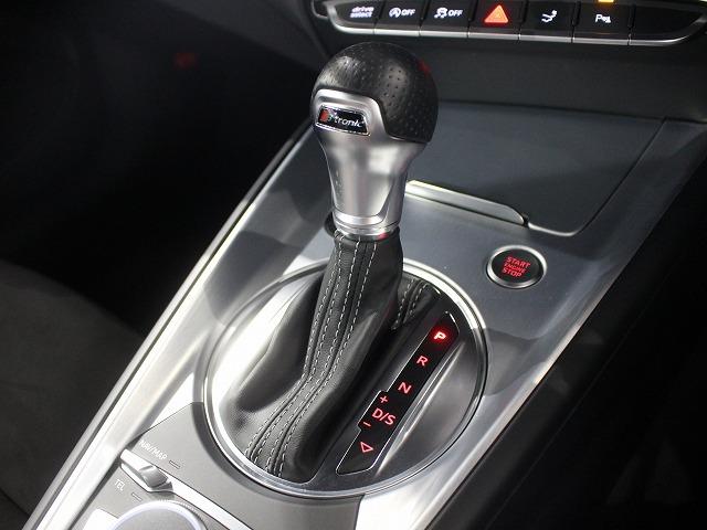 ＴＴクーペ ４０ＴＦＳＩ　認定中古車　Ｓ　ｌｉｎｅ　パッケージ　クルーズコントロール　コンフォートパッケージ　マトリクスＬＥＤヘッドライト（74枚目）