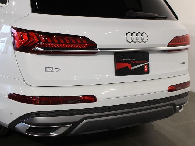 Ｑ７ ５５ＴＦＳＩクワトロ　Ｓライン　認定中古車　アドバンストサスペンションパッケージ　Ｂａｎｇ　＆　Ｏｌｕｆｓｅｎ　３Ｄ　サウンドシステム　プレミアムパッケージ　ＨＤマトリクスＬＥＤヘッドライトＡｕｄｉレーザーライトパッケージ（12枚目）