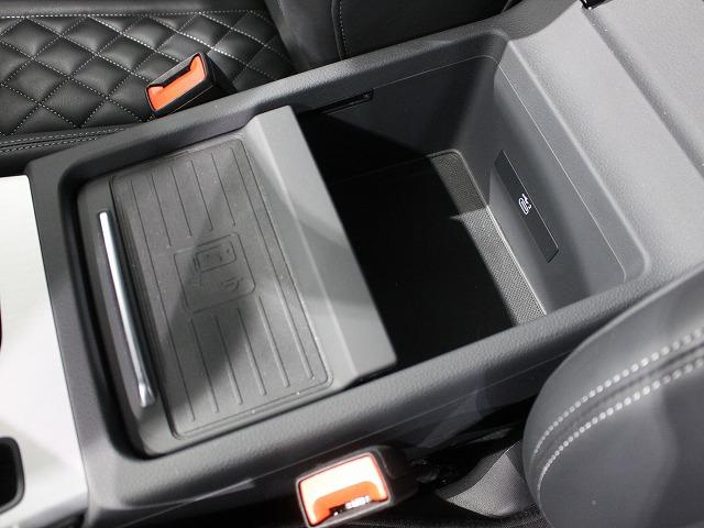 Ｑ５スポーツバック Ｓライン　ダイナミックエディション　Ｓ　ｌｉｎｅ　ｄｙｎａｍｉｃ　ｅｄｉｔｉｏｎ　パッケージ　ＴＶチューナー　ステアリングヒーター　ファインナッパレザー　ダイヤモンドステッチ　ワイヤレスチャージング　コンフォートパッケージ（27枚目）