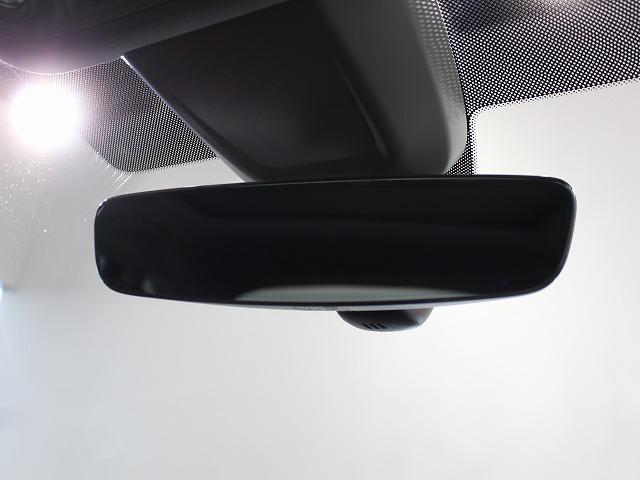 A4アバント 認定中古車 パーシャルレザー パノラマサンルーフ コンフォートパッケージ Bang & Olufsen ダンピングコントロールスポーツサスペンション プライバシーガラス パドルシフト ヒーター(37枚目)