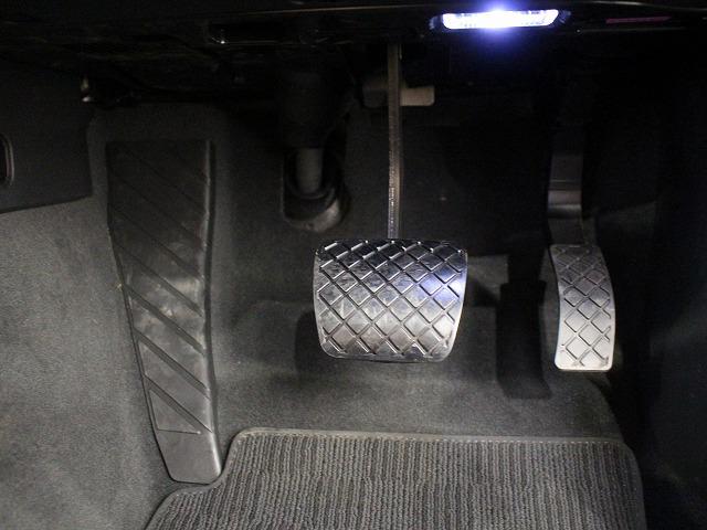 A4アバント 認定中古車 パーシャルレザー パノラマサンルーフ コンフォートパッケージ Bang & Olufsen ダンピングコントロールスポーツサスペンション プライバシーガラス パドルシフト ヒーター(67枚目)