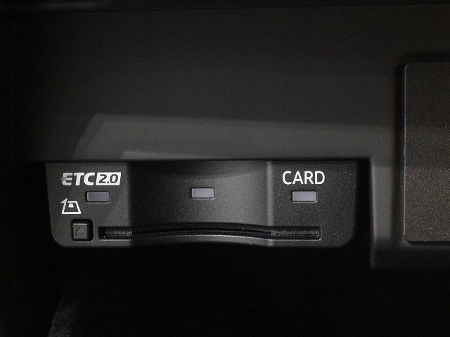 A4アバント 認定中古車 パーシャルレザー パノラマサンルーフ コンフォートパッケージ Bang & Olufsen ダンピングコントロールスポーツサスペンション プライバシーガラス パドルシフト ヒーター(70枚目)