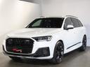 Q7  認定中古車 プレミアムパッケージ  アドバンストサスペンションパッケージ  HDマトリクスLEDヘッドライトAudiレーザーライトパッケージ 5ツインスポークモデューンマットグレー 中古車画像_2