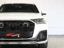 Q7  認定中古車 プレミアムパッケージ  アドバンストサスペンションパッケージ  HDマトリクスLEDヘッドライトAudiレーザーライトパッケージ 5ツインスポークモデューンマットグレー 中古車画像_4