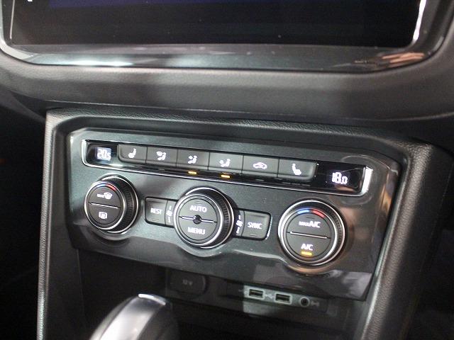 ティグアン ＴＤＩ　４モーション　Ｒライン　ディナウディオ　４ＭＯＴＩＯＮ（四輪駆動）　ディーゼルモデル　ヒートシーター　レザーシート　ディープブラックパールエフェクト　パワーシート（18枚目）