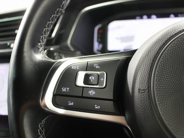 ティグアン ＴＤＩ　４モーション　Ｒライン　ディナウディオ　４ＭＯＴＩＯＮ（四輪駆動）　ディーゼルモデル　ヒートシーター　レザーシート　ディープブラックパールエフェクト　パワーシート（22枚目）