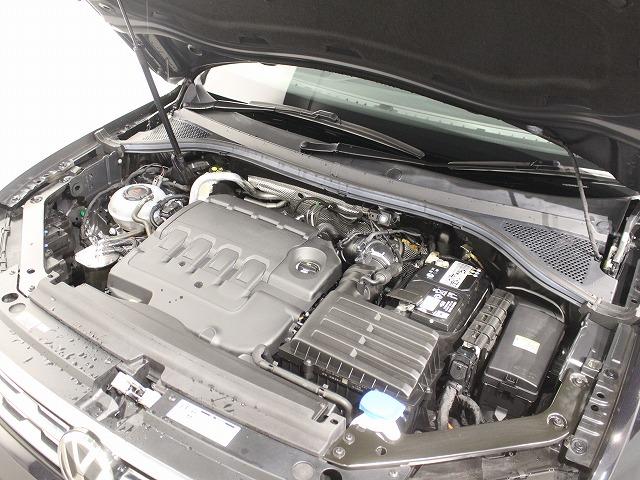 ティグアン ＴＤＩ　４モーション　Ｒライン　ディナウディオ　４ＭＯＴＩＯＮ（四輪駆動）　ディーゼルモデル　ヒートシーター　レザーシート　ディープブラックパールエフェクト　パワーシート（49枚目）
