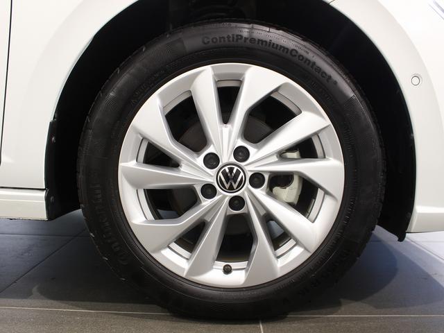 ポロ TSIスタイル IQライト ピュアホワイト レーンキープアシスト アダティブクルーズコントロール ハイオクモデル 純正アルミホイール レンタカーアップ(5枚目)