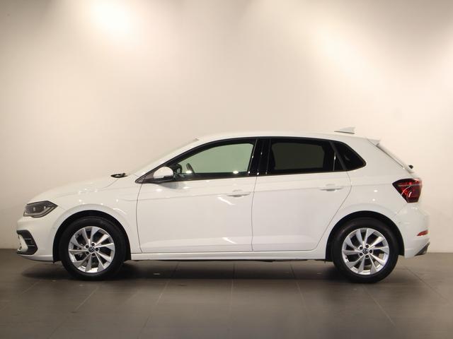 ポロ TSIスタイル IQライト ピュアホワイト レーンキープアシスト アダティブクルーズコントロール ハイオクモデル 純正アルミホイール レンタカーアップ(7枚目)