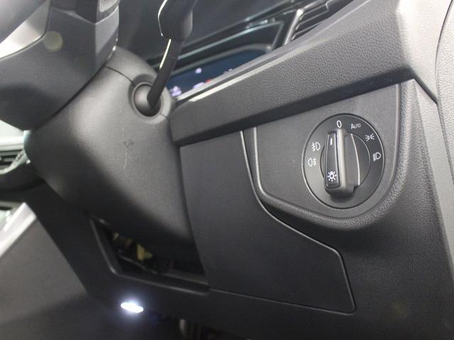 ポロ TSIスタイル IQライト ピュアホワイト レーンキープアシスト アダティブクルーズコントロール ハイオクモデル 純正アルミホイール レンタカーアップ(26枚目)