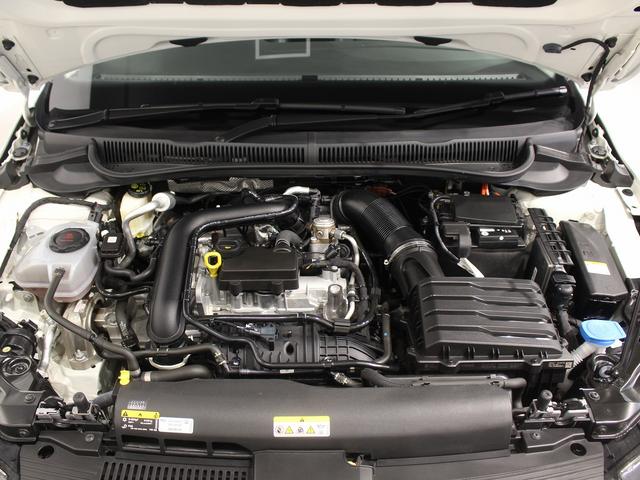 ポロ TSIスタイル IQライト ピュアホワイト レーンキープアシスト アダティブクルーズコントロール ハイオクモデル 純正アルミホイール レンタカーアップ(50枚目)