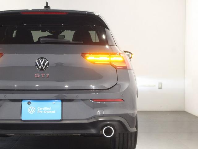 ゴルフGTI ベースグレード カープレイ対応 アンビエントライト トラベルアシスト クルーズコントロール 障害物センサー ワンオーナー 純正ホイール 禁煙車(15枚目)