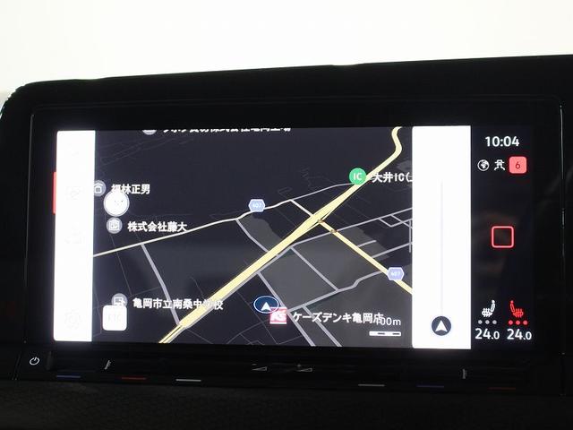 ゴルフGTI ベースグレード カープレイ対応 アンビエントライト トラベルアシスト クルーズコントロール 障害物センサー ワンオーナー 純正ホイール 禁煙車(19枚目)