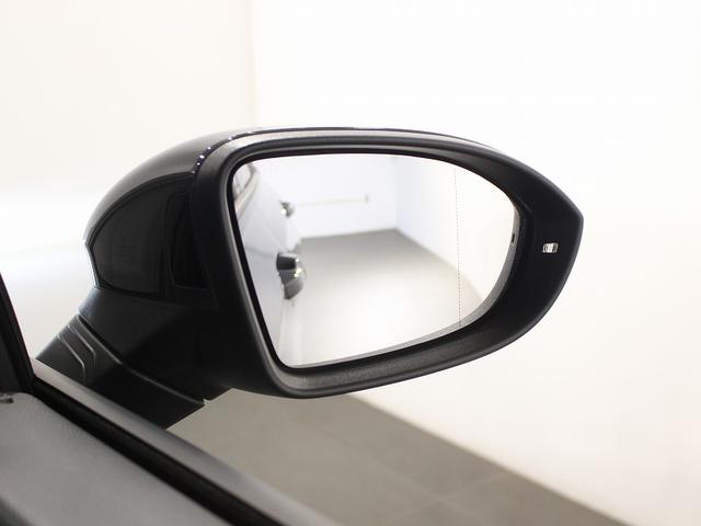 ゴルフGTI ベースグレード カープレイ対応 アンビエントライト トラベルアシスト クルーズコントロール 障害物センサー ワンオーナー 純正ホイール 禁煙車(31枚目)