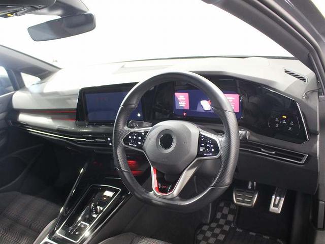ゴルフGTI ベースグレード カープレイ対応 アンビエントライト トラベルアシスト クルーズコントロール 障害物センサー ワンオーナー 純正ホイール 禁煙車(37枚目)