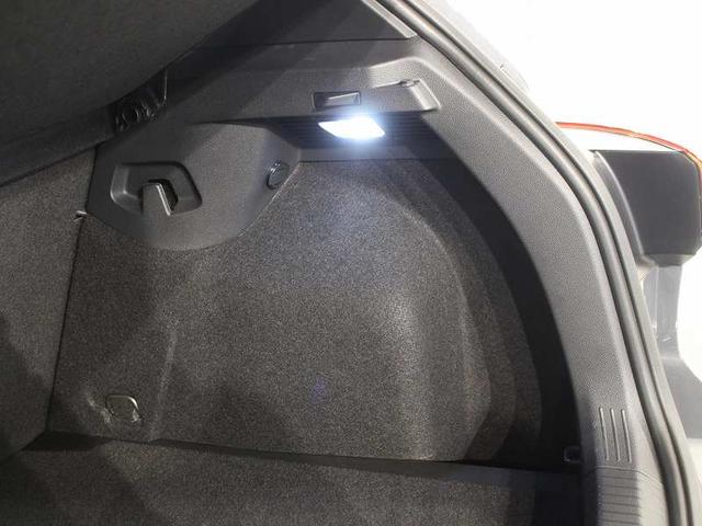 ゴルフGTI ベースグレード カープレイ対応 アンビエントライト トラベルアシスト クルーズコントロール 障害物センサー ワンオーナー 純正ホイール 禁煙車(46枚目)