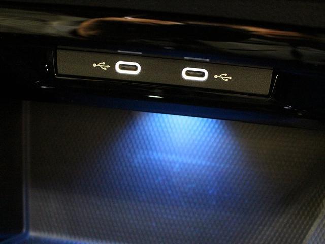 ゴルフヴァリアント eTSI Rライン カープレイ対応 アンビエントライト トラベルアシスト クルーズコントロール 障害物センサー マイルドハイブリット ワンオーナー 純正ホイール 禁煙車(19枚目)