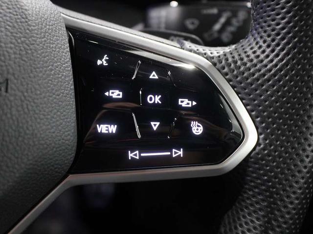 ゴルフヴァリアント eTSI Rライン カープレイ対応 アンビエントライト トラベルアシスト クルーズコントロール 障害物センサー マイルドハイブリット ワンオーナー 純正ホイール 禁煙車(20枚目)