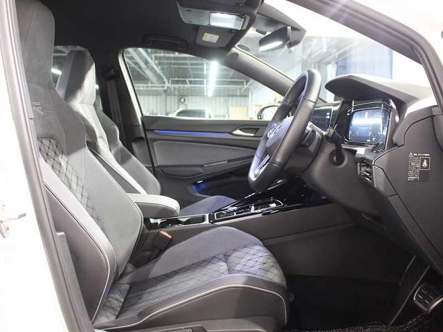 ゴルフヴァリアント eTSI Rライン カープレイ対応 アンビエントライト トラベルアシスト クルーズコントロール 障害物センサー マイルドハイブリット ワンオーナー 純正ホイール 禁煙車(32枚目)