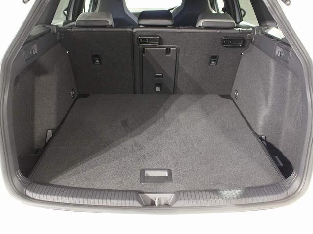 ゴルフヴァリアント eTSI Rライン カープレイ対応 アンビエントライト トラベルアシスト クルーズコントロール 障害物センサー マイルドハイブリット ワンオーナー 純正ホイール 禁煙車(46枚目)