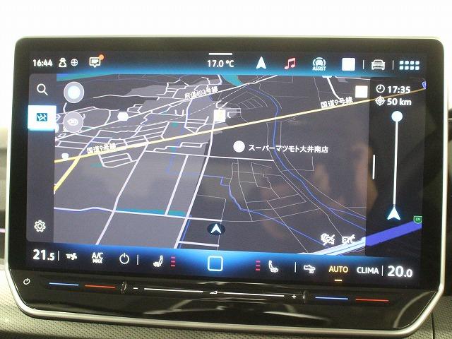 ゴルフヴァリアント ｅＴＳＩ　スタイル　ＶＷ　新型ＧＯＬＦ　ＶＡＲＩＡＮＴ　８．５　マイルドハイブリッド　スタイル　ピュアホワイト　ＣＡＲＰＬＡＹ対応　ハイオク車（31枚目）