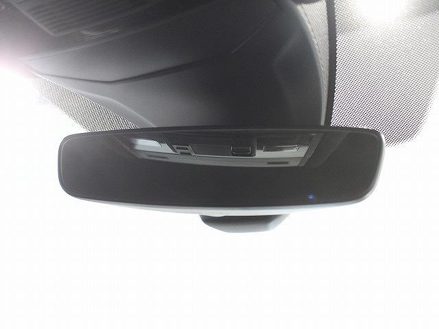Ｔ－クロス ＴＳＩ　Ｒライン　フォルクスワーゲン　新型Ｔ－ＣＲＯＳＳ　ＴＳＩ　Ｒ－Ｌｉｎｅ　ディープブラックパールエフェクト　試乗車　ＣＡＲＰＬＡＹ対応（42枚目）