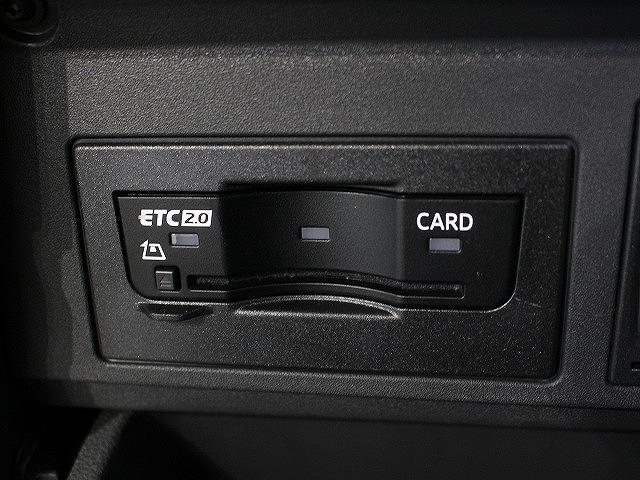 Ｔ－クロス ＴＳＩ　Ｒライン　フォルクスワーゲン　新型Ｔ－ＣＲＯＳＳ　ＴＳＩ　Ｒ－Ｌｉｎｅ　ディープブラックパールエフェクト　試乗車　ＣＡＲＰＬＡＹ対応（60枚目）