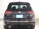 ティグアン ＴＤＩ　４モーション　Ｒライン　ディナウディオ　４ＭＯＴＩＯＮ（四輪駆動）　ディーゼルモデル　ヒートシーター　レザーシート　ディープブラックパールエフェクト　パワーシート（8枚目）