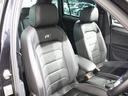 ＴＤＩ　４モーション　Ｒライン　ディナウディオ　４ＭＯＴＩＯＮ（四輪駆動）　ディーゼルモデル　ヒートシーター　レザーシート　ディープブラックパールエフェクト　パワーシート（23枚目）