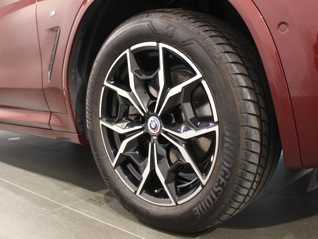 Ｘ４ ｘＤｒｉｖｅ　２０ｄ　Ｍスポーツ　ピエモンテレッド／認定中古車／ワンオナ／ディーラー／ＡＣＣ／レザー／シートヒーター／クリアランスソナー／Ｐシート／フロントカメラ／ＨＤＤナビゲーション／ＬＥＤヘッドライト／ＵＳＢ／スマートキー／４ＷＤ（13枚目）