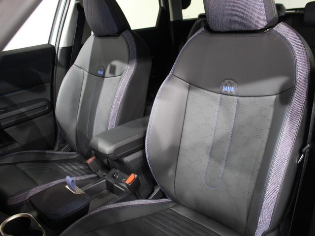 ＭＩＮＩ カントリーマンＥ　クラシック・トリム　デモカー／ＣＬＡＳＳＩＣ／認定中古車／ディーラー／シートヒーター／Ｈａｒｍａｎ　Ｋａｒｄｏｎ／ステアリングヒーター／ＬＥＤ－ヘッドライト／ハイビームアシスタント／Ｃｌａｓｓｉｃ　Ｔｒｉｍ／正規ディーラ（61枚目）