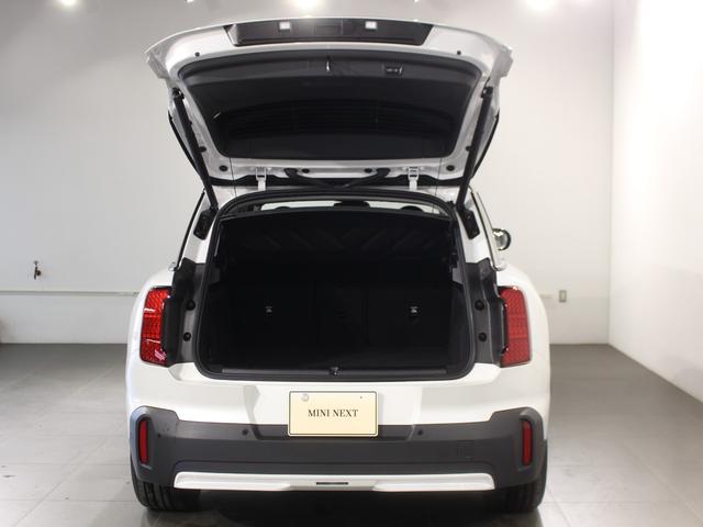 ＭＩＮＩ カントリーマンＥ　クラシック・トリム　デモカー／ＣＬＡＳＳＩＣ／認定中古車／ディーラー／シートヒーター／Ｈａｒｍａｎ　Ｋａｒｄｏｎ／ステアリングヒーター／ＬＥＤ－ヘッドライト／ハイビームアシスタント／Ｃｌａｓｓｉｃ　Ｔｒｉｍ／正規ディーラ（69枚目）