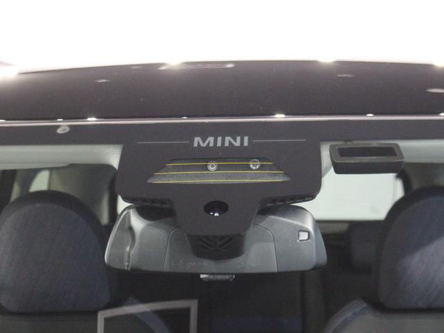 ＭＩＮＩ カントリーマンＥ　クラシック・トリム　デモカー／ＣＬＡＳＳＩＣ／認定中古車／ディーラー／シートヒーター／Ｈａｒｍａｎ　Ｋａｒｄｏｎ／ステアリングヒーター／ＬＥＤ－ヘッドライト／ハイビームアシスタント／Ｃｌａｓｓｉｃ　Ｔｒｉｍ／正規ディーラ（78枚目）