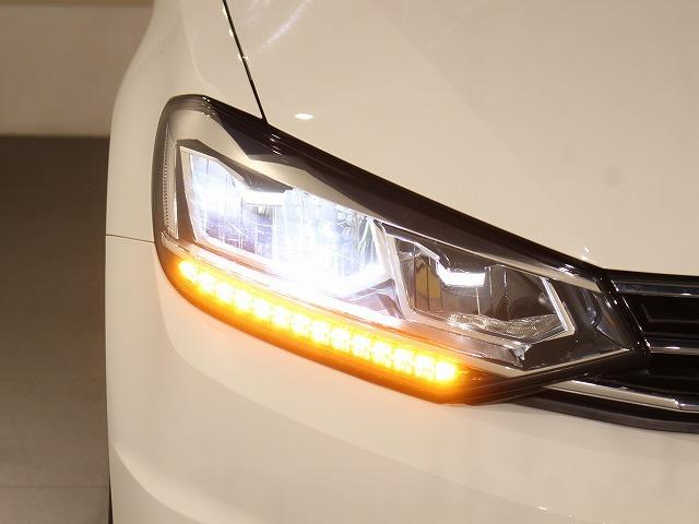 ゴルフトゥーラン ＴＳＩ　コンフォートライン　７人乗り　ナビゲーション　バックカメラ　オートエアコン　オートワイパー　クルーズコントロール　オートホールド　カープレー対応　ＣＤプレーヤー　アルミホイール　ドリンクホルダー（10枚目）