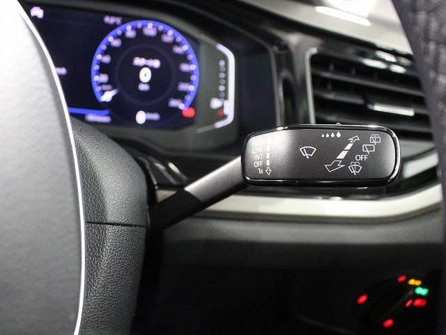 ポロ TSIコンフォートラインリミテッド LEDヘッドライト クルーズコントロール ナビ付 アップルカープレー対応 バックカメラ コーナーセンサー 駐車支援システム 非接触充電 ドライブレコーダー ETC(37枚目)