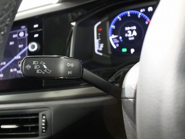 ポロ TSIコンフォートラインリミテッド LEDヘッドライト クルーズコントロール ナビ付 アップルカープレー対応 バックカメラ コーナーセンサー 駐車支援システム 非接触充電 ドライブレコーダー ETC(38枚目)
